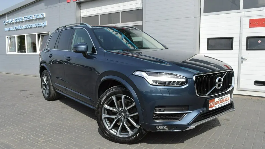VOLVO XC90 -