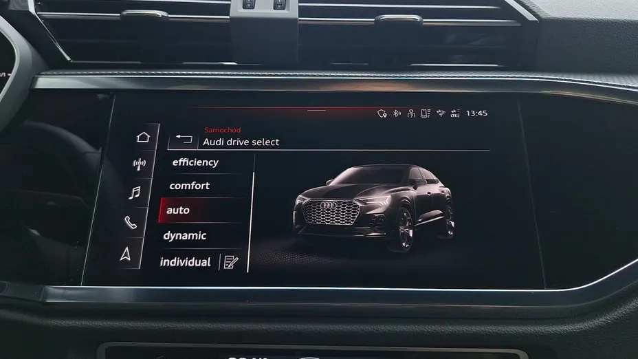 AUDI Q3 Sportback -