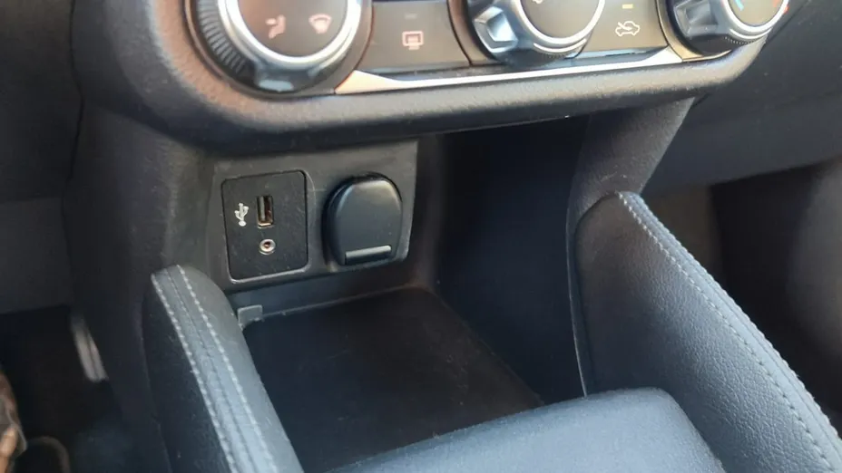 NISSAN Micra -