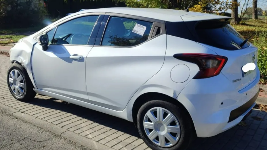 NISSAN Micra -