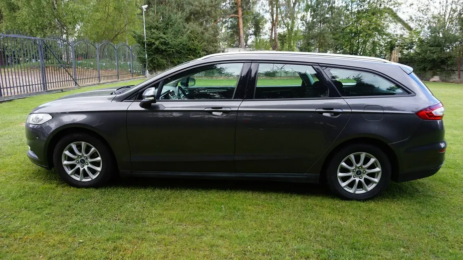 FORD Mondeo -