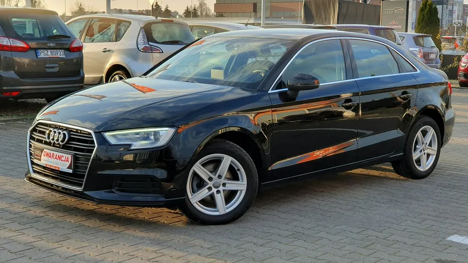 AUDI A3 -