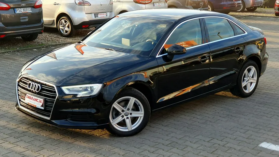 AUDI A3 -