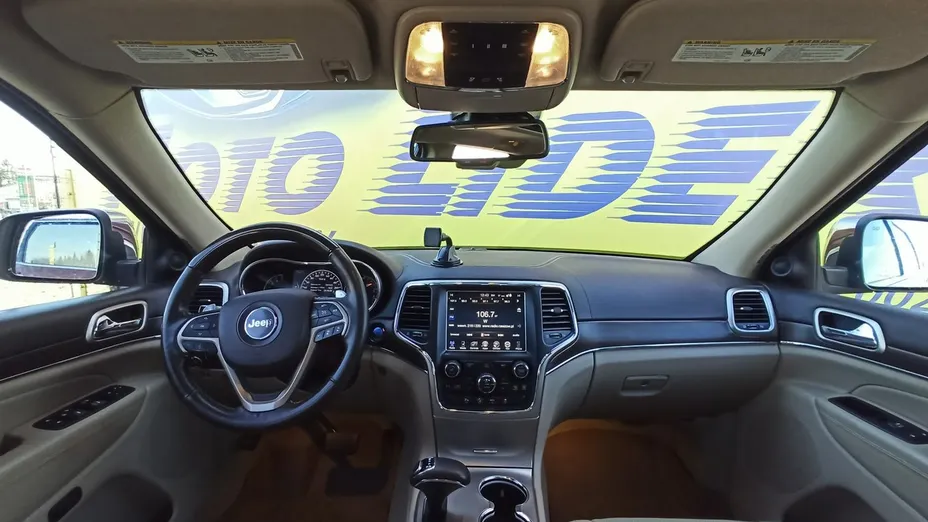 JEEP Grand Cherokee -