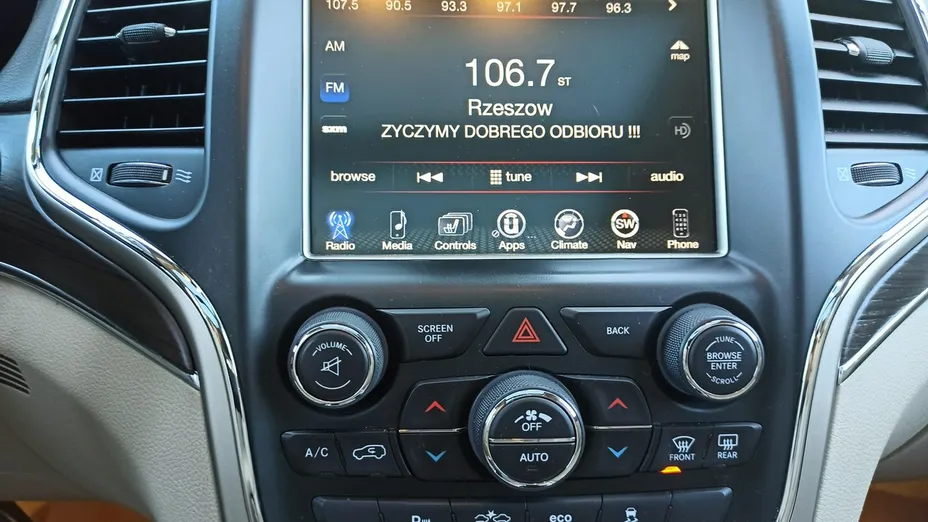 JEEP Grand Cherokee -