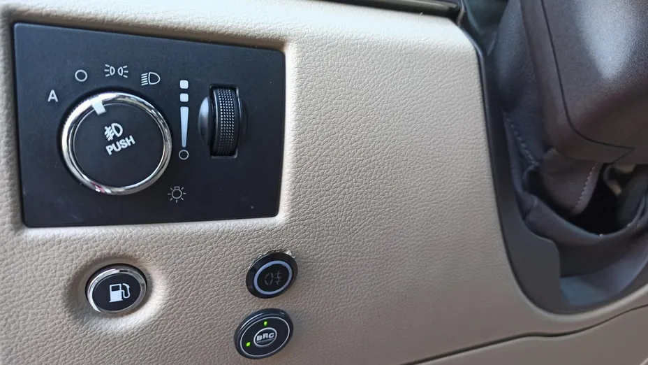 JEEP Grand Cherokee -