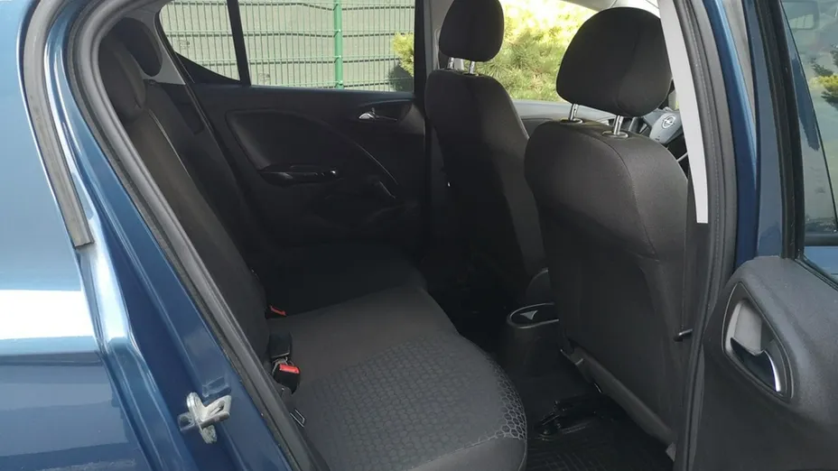 OPEL Corsa -