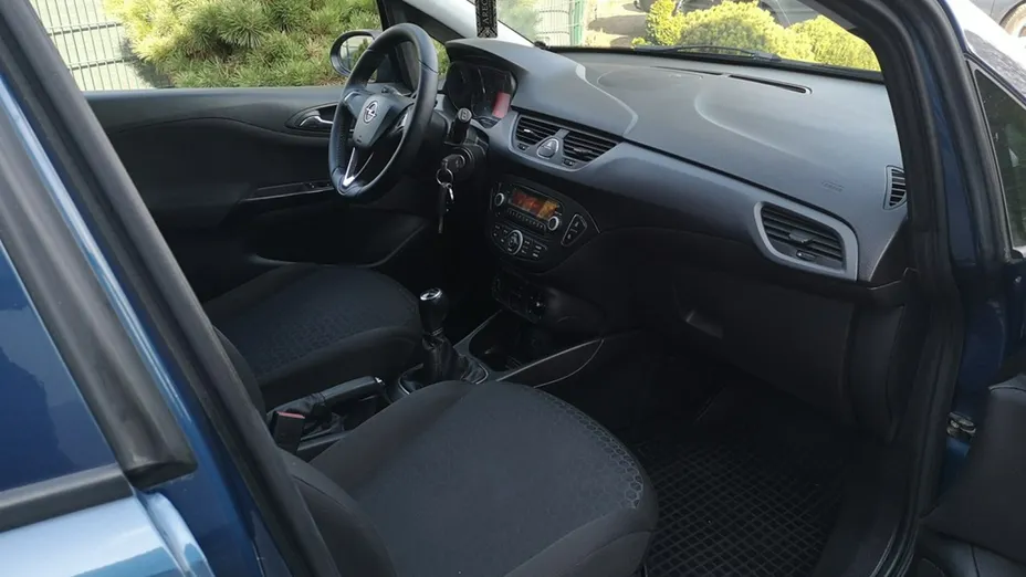 OPEL Corsa -