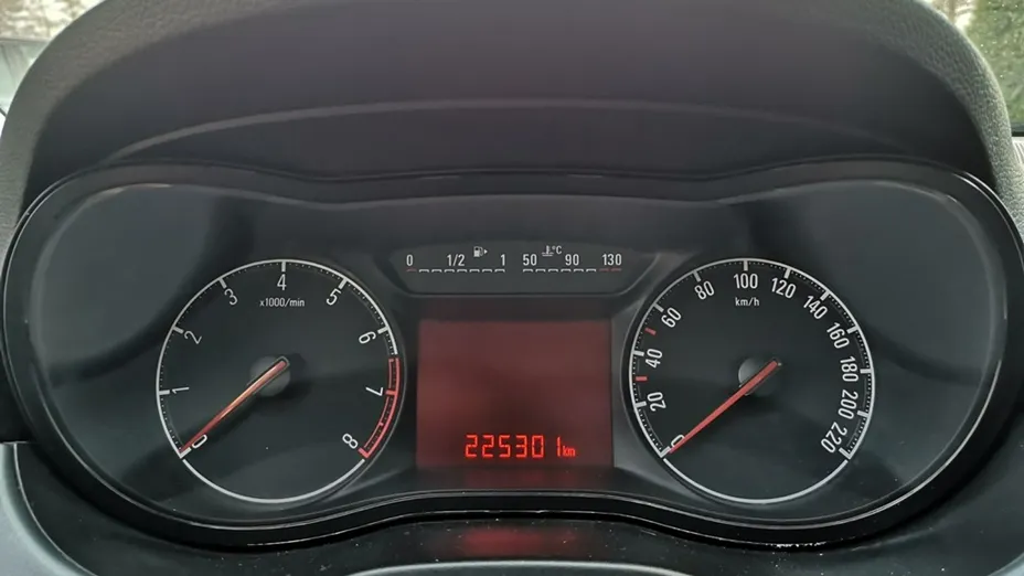 OPEL Corsa -