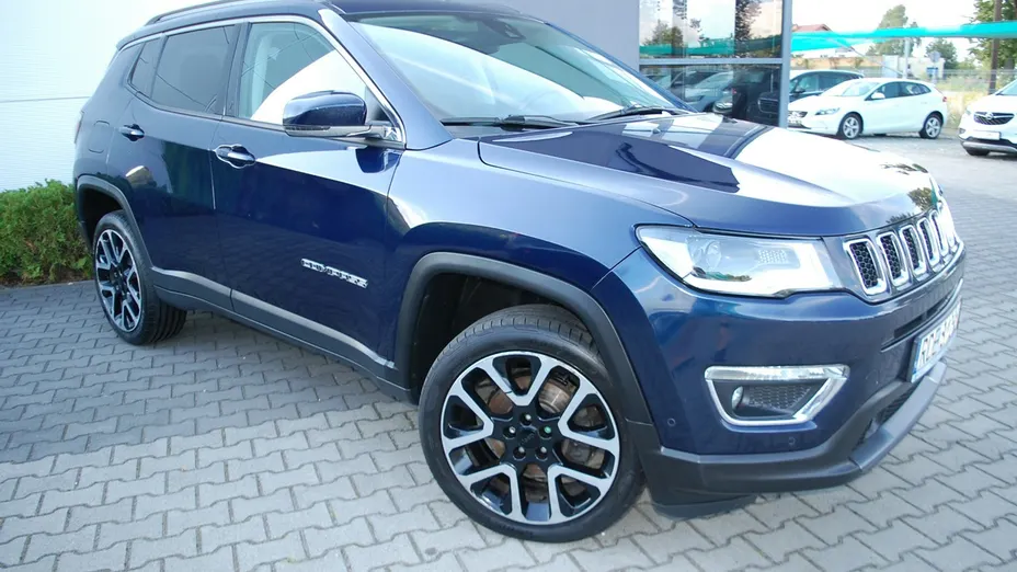 JEEP Compass -