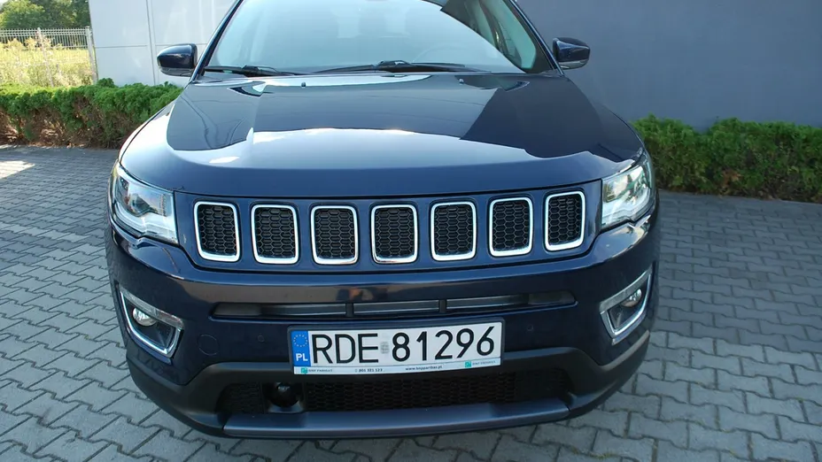 JEEP Compass -
