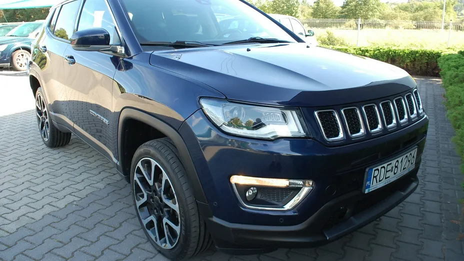 JEEP Compass -