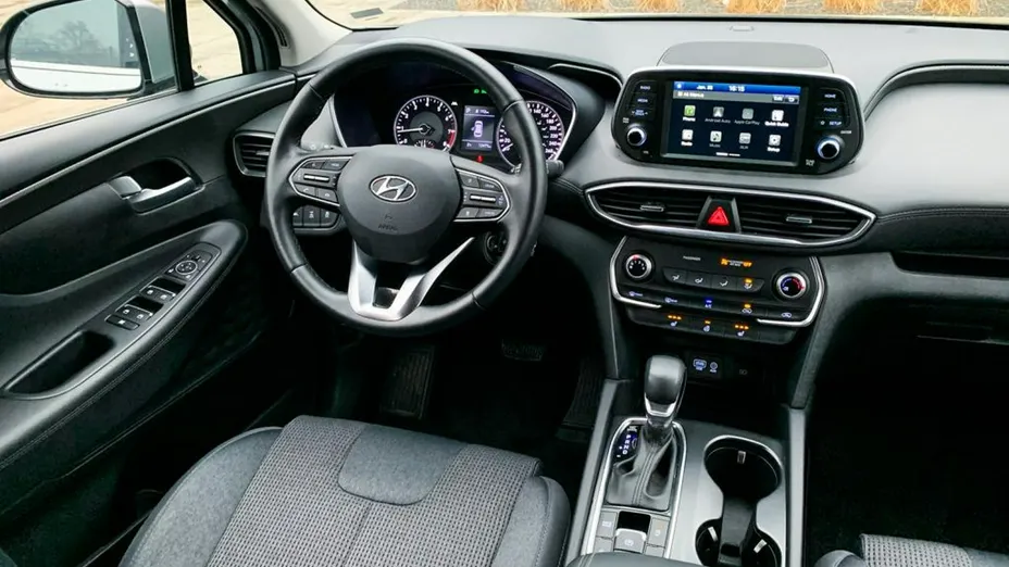 HYUNDAI Santa Fe -