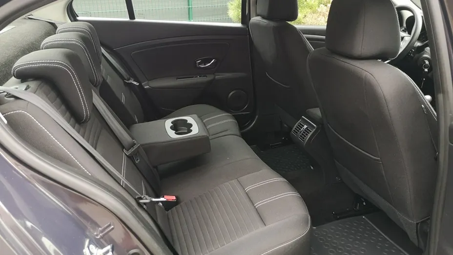 RENAULT Fluence -
