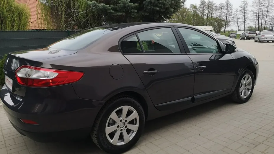 RENAULT Fluence -
