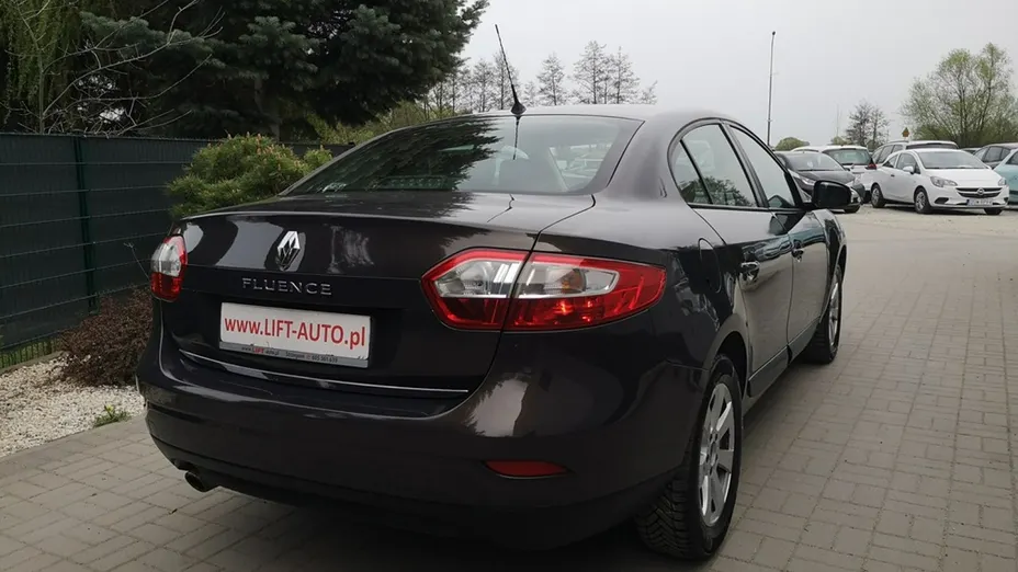 RENAULT Fluence -