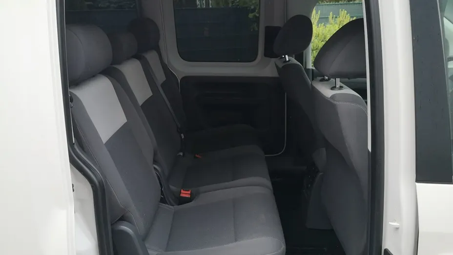 VOLKSWAGEN Caddy -