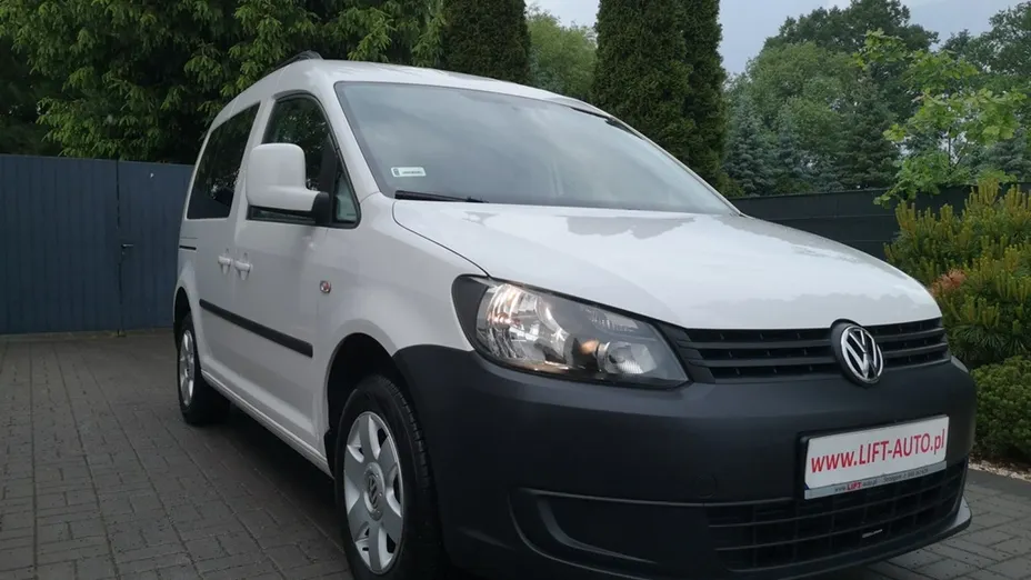 VOLKSWAGEN Caddy -