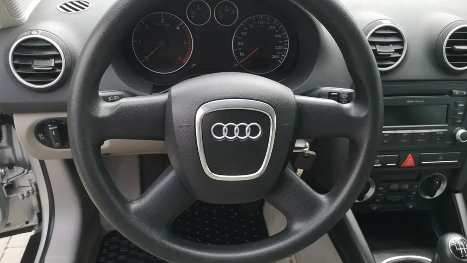 AUDI A3 -
