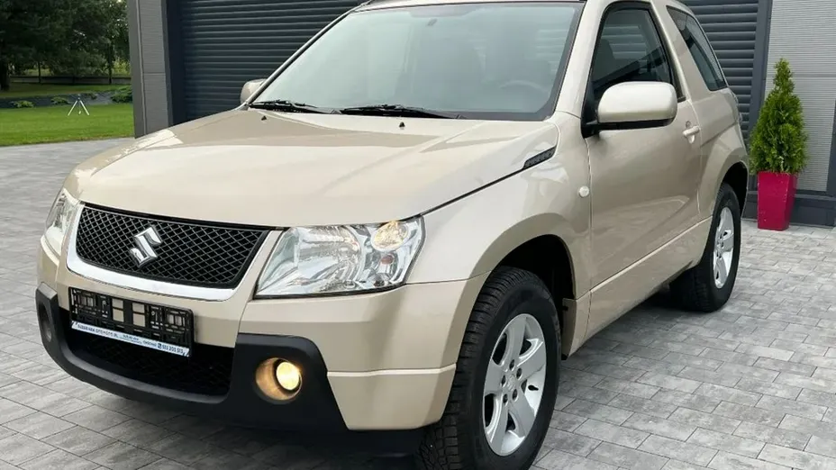 SUZUKI Grand Vitara -