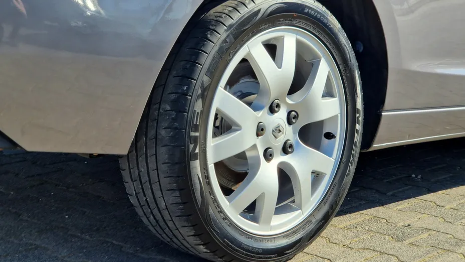 RENAULT Laguna -