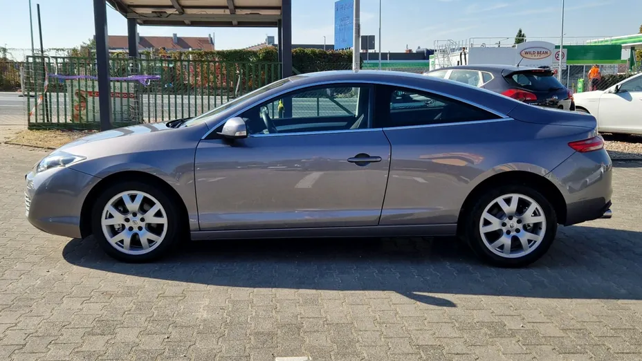 RENAULT Laguna -
