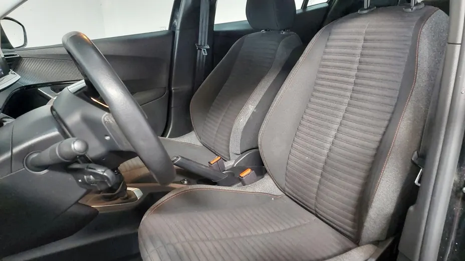 PEUGEOT 2008 -