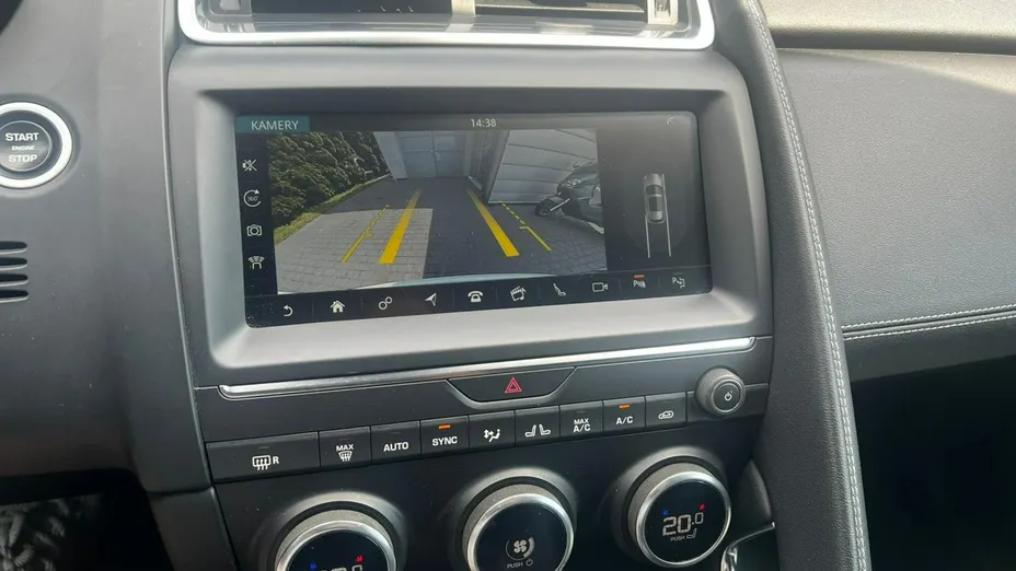 JAGUAR E-Pace -