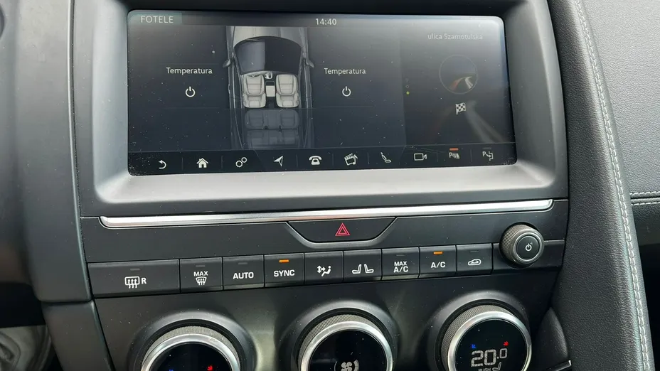 JAGUAR E-Pace -