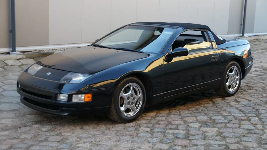 NISSAN 300 ZX -