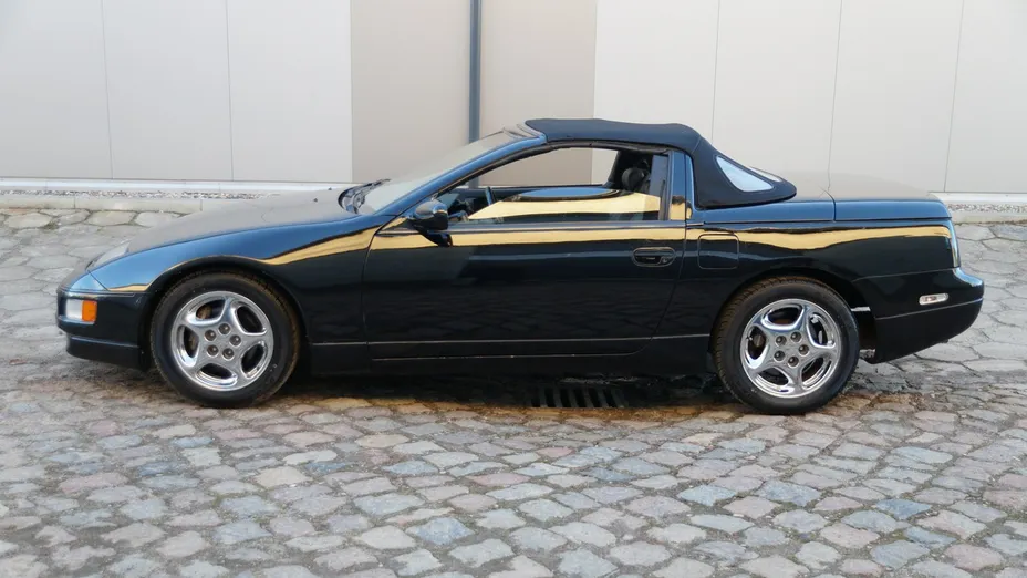 NISSAN 300 ZX -