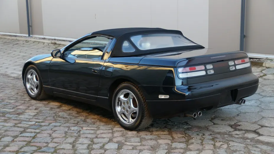 NISSAN 300 ZX -