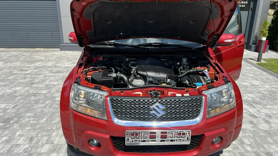 SUZUKI Grand Vitara -
