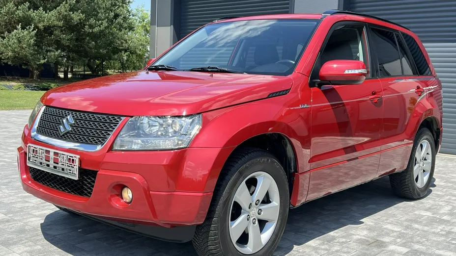 SUZUKI Grand Vitara -