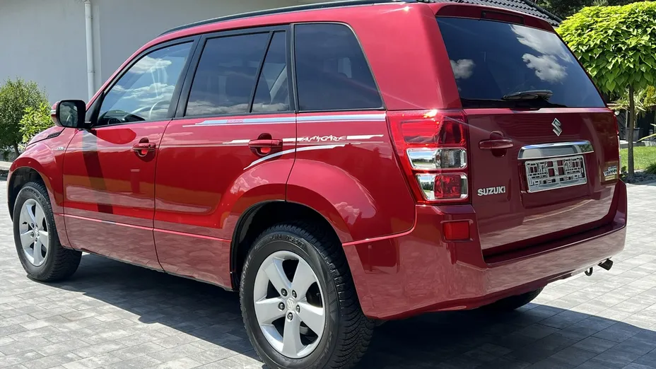 SUZUKI Grand Vitara -