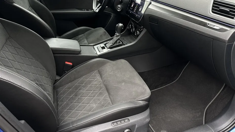 SKODA Superb Superb 2.0 TDI SCR 4x4 Sportline DSG