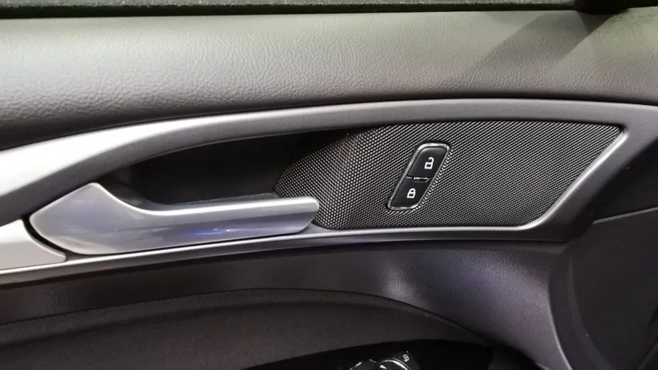 FORD Mondeo -