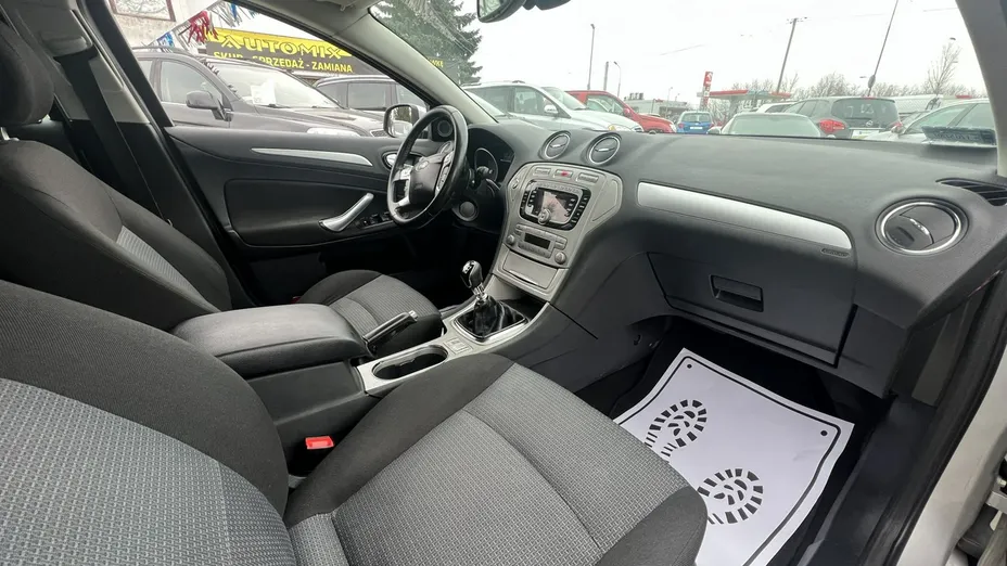 FORD Mondeo -