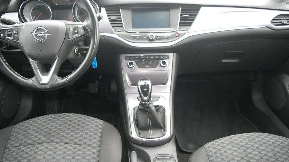 OPEL Astra -
