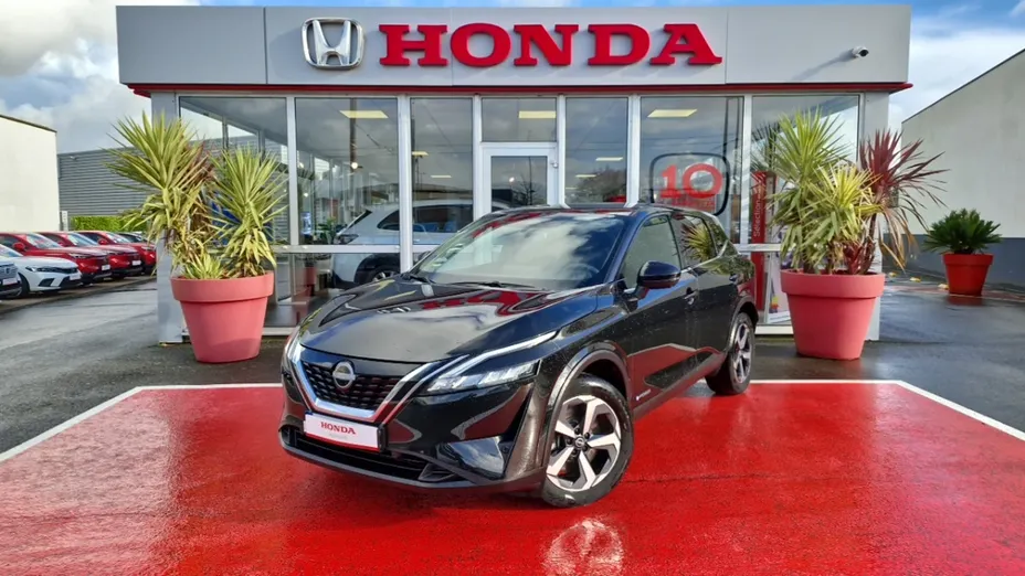 NISSAN Qashqai -