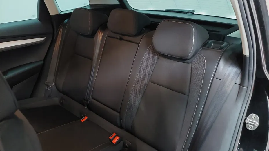 SKODA Karoq -