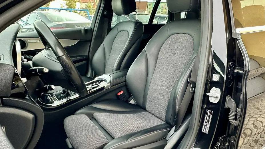 MERCEDES-BENZ C Klasa -