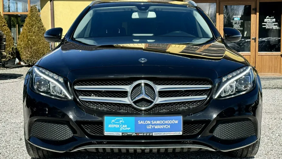 MERCEDES-BENZ C Klasa -