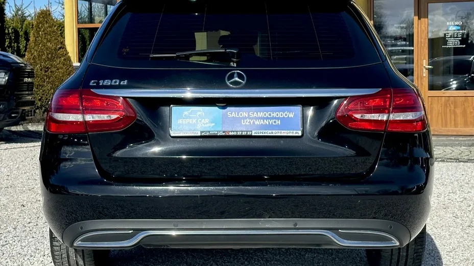 MERCEDES-BENZ C Klasa -