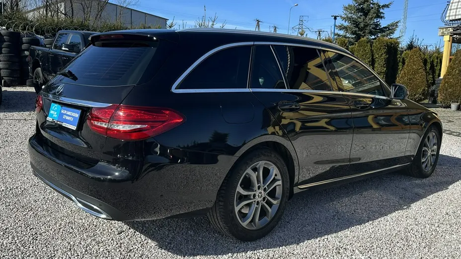 MERCEDES-BENZ C Klasa -