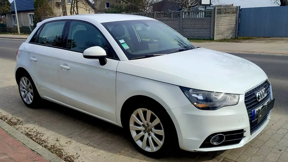 AUDI A1 -