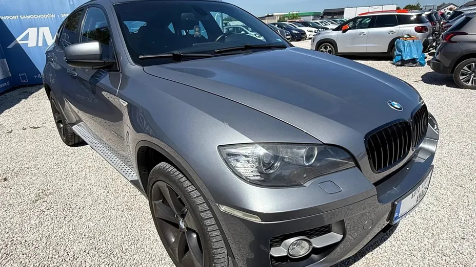 BMW X6 -