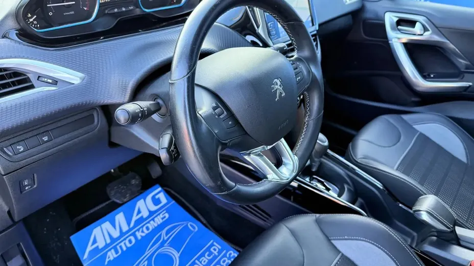 PEUGEOT 2008 -