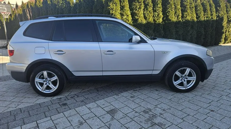 BMW X3 -