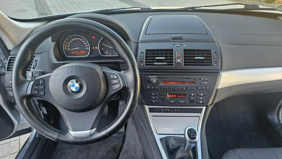 BMW X3 -